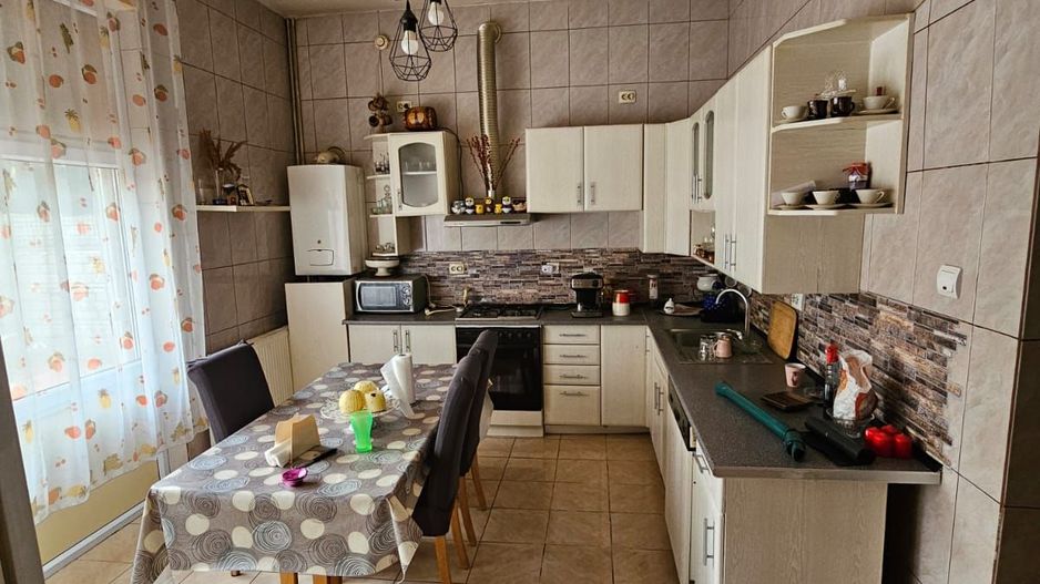 Casa- zona Spitalul nr1 - Poză 4