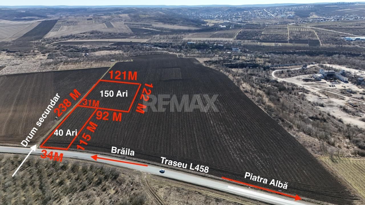 Teren agricol 190 ari, amplasat la traseul Ialoveni Băcioi - Poză 1