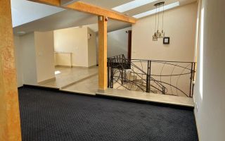 Vila rafinata Cotroceni, ideala pentru birouri sau rezident - Poză 1