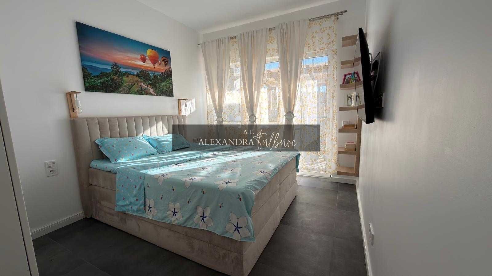 Apartament de vanzare 3 camere, 2 bai, gradina, parcare, Poligon - Poză 2
