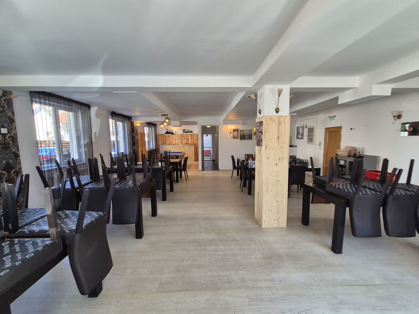 Spatiu comercial 138,70 mp + 2 locuri de parcare - Varteju - Poză 2