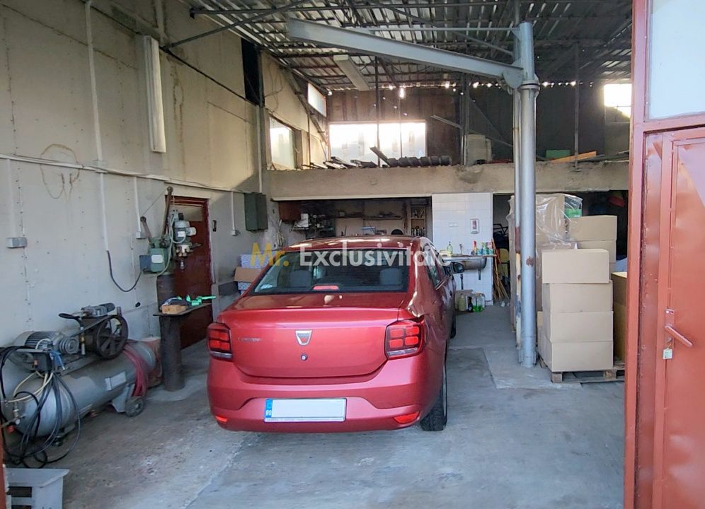 Vila 290mp + 4 spatii comerciale/chiriasi /depozitare, teren 1401 mp, acces DN1 - Poză 21