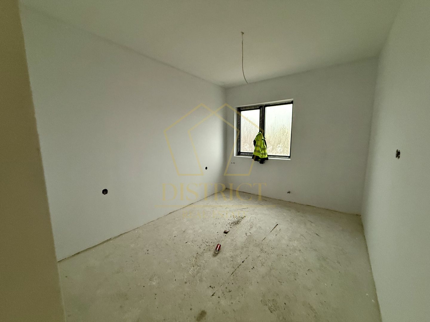 Duplex cu perete dublu cu toate utilitatile | Sanandrei - Poză 2