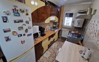3 Camere Semidecomndat- Mobilat si Utilat- zona Zimbru - Poză 6