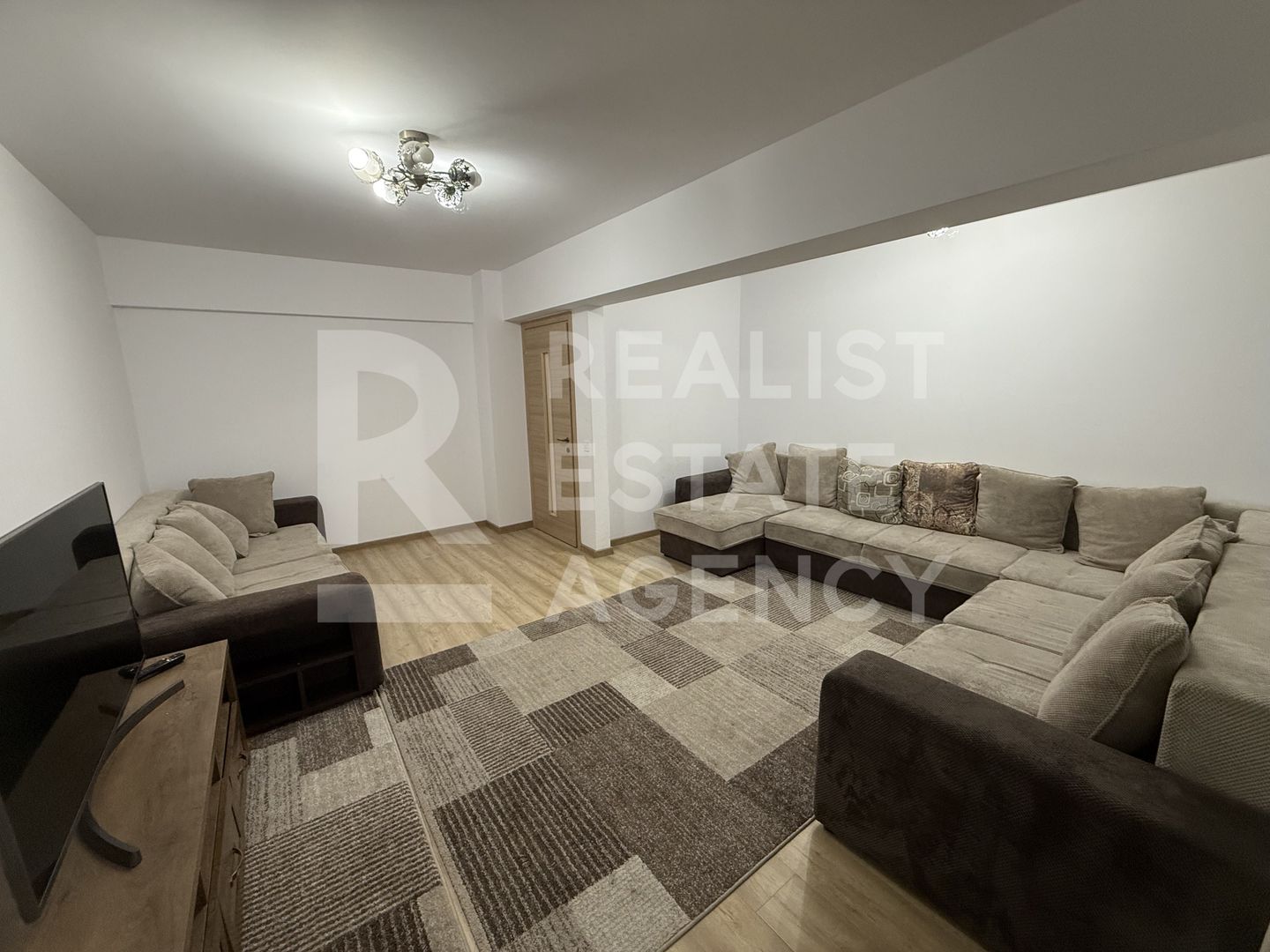 Vânzare apartament cu 4 camere, Bucium, Iași - Poză 1