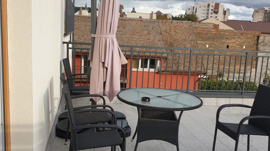 Spațiu de birouri de 95 mp + terasa 90 mp zona Centrala - Poză 11
