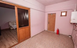 Spatiu comercial 100MP | Dragasani - Poză 11