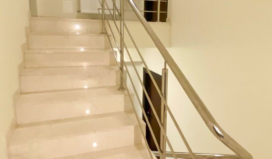 Vânzare vilă 8 camere | Grădină 500mp | 3 locuri de parcare - Poză 21