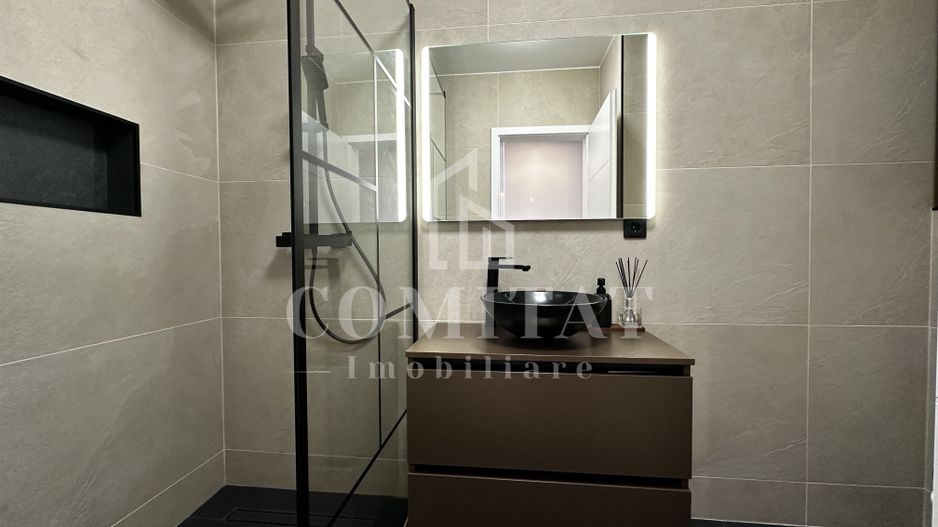 Apartamnt prmium | Etaj intermediar | Zona Eroilor - Floresti - Poză 12