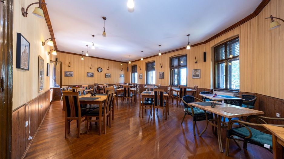 Proprietate turistică în centrul Cristianului 760 mp, teren 1.700 mp - Poză 9