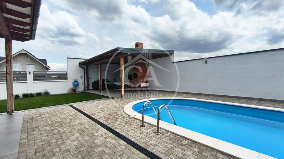 Casa de vanzare cu 4 camere si piscina in Cihei, Bihor - Poză 17