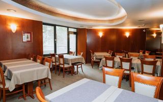 Restaurant de închiriat- Piața Romană - Poză 2