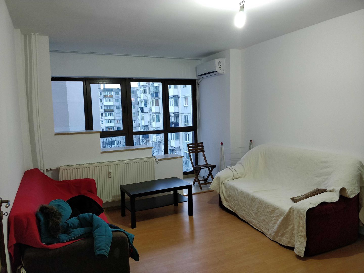 inchiriere apartament patru camere - Poză 1