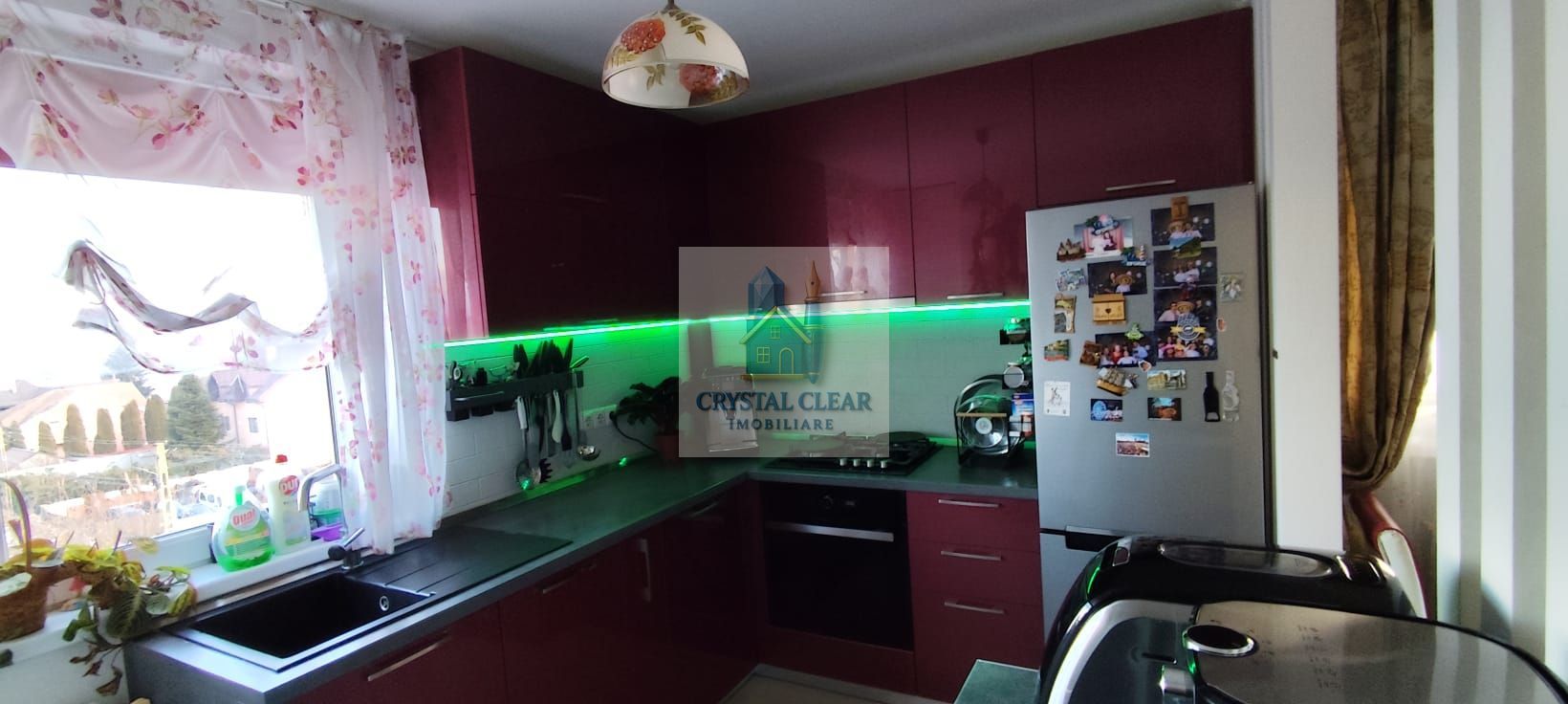 Apartament cu 3 camere + loc parcare - zona Podeni, str. Digului - Poză 8