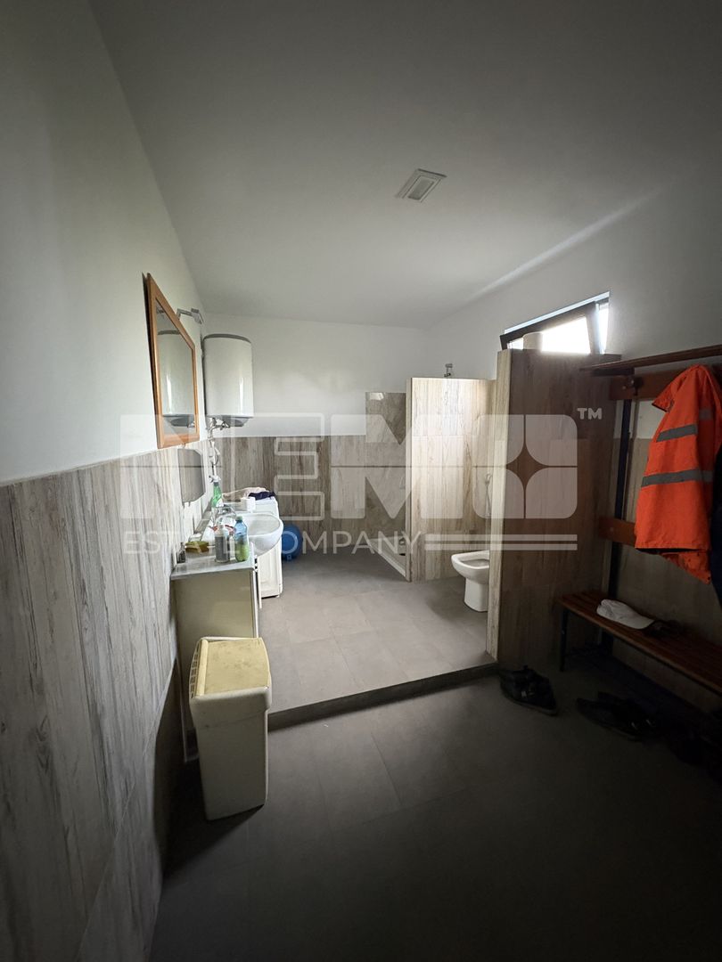 | HALĂ SPAȚIOASĂ | DE ÎNCHIRIAT | FRĂTĂUȚII | JUDEȚUL SUCEAVA | - Poză 9