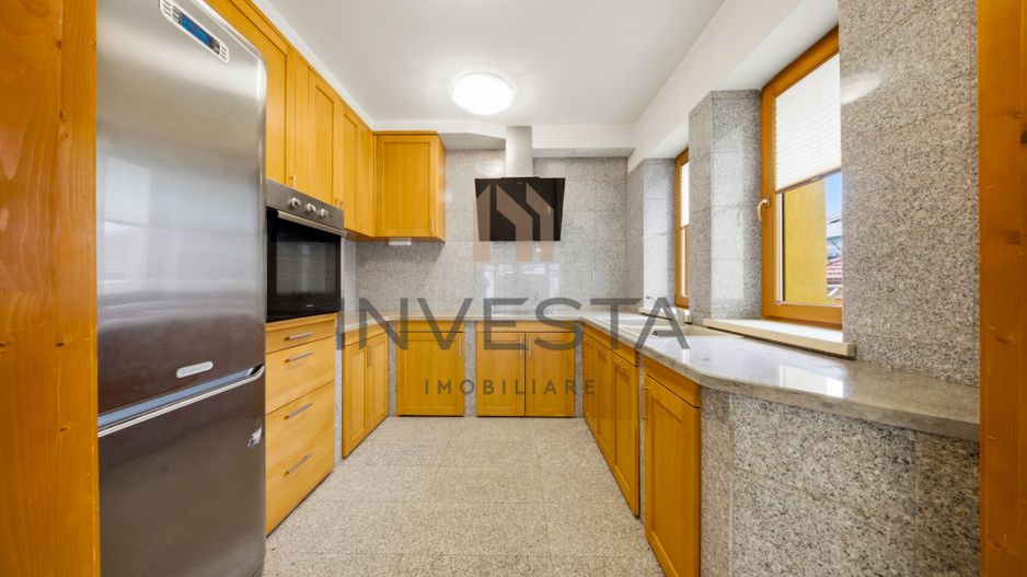 Apartament 4 camere, 161 mp, 2 garaje, Zorilor, zona Ciresilor - Poză 4