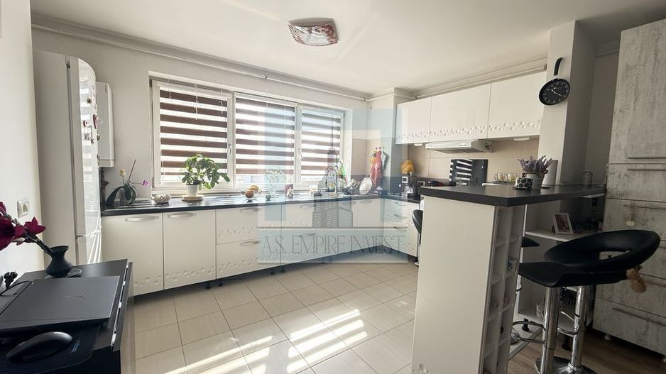 Apartament 2 camere mobilat/utilat-zona Garii/Sala Sporturilor - Poză 3