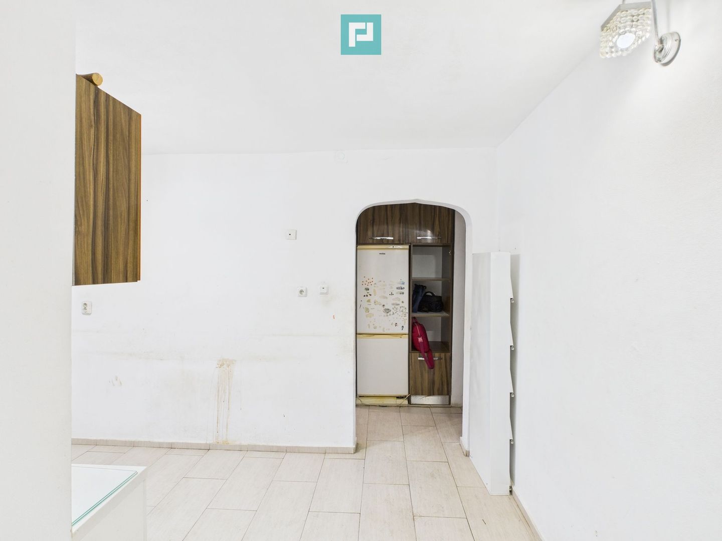 APARTAMENT 3 CAMERE DE VÂNZARE – VELENȚA, CFR - Poză 2