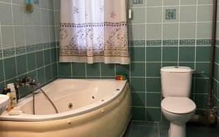 Vilă de închiriat – 260 mp utili, teren 1300 mp, 5 dormitoare, 3 băi, 3 balcoane - Poză 16