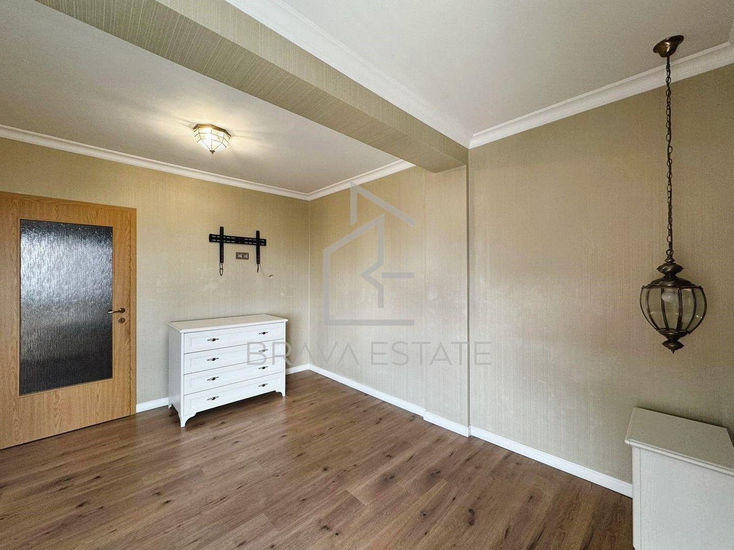 Apartament 2 camere, balcon, parcare, Andrei Muresanu - Poză 11