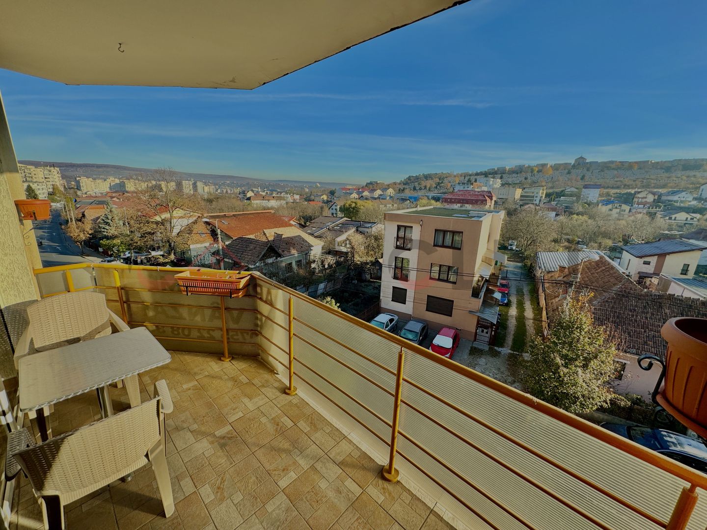 Apartament superb cu 2 camere, renovat , view panoramic, zona Dennver! - Poză 14
