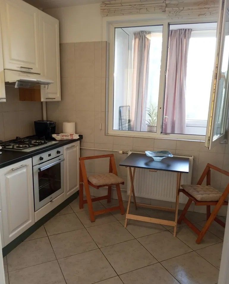 Apartament cochet Favorit - Poză 4