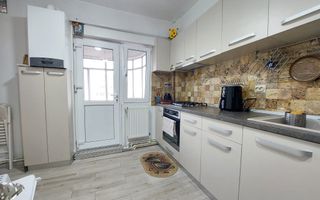 Apartament cu 3 camere zona 0 ~ etaj 5 din 6 ~ Confort 1 decomandat ~ renovat - Poză 7