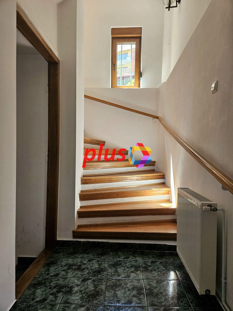 Casa deosebita cu 6 camere Central Brașov - 210 mp - Poză 9