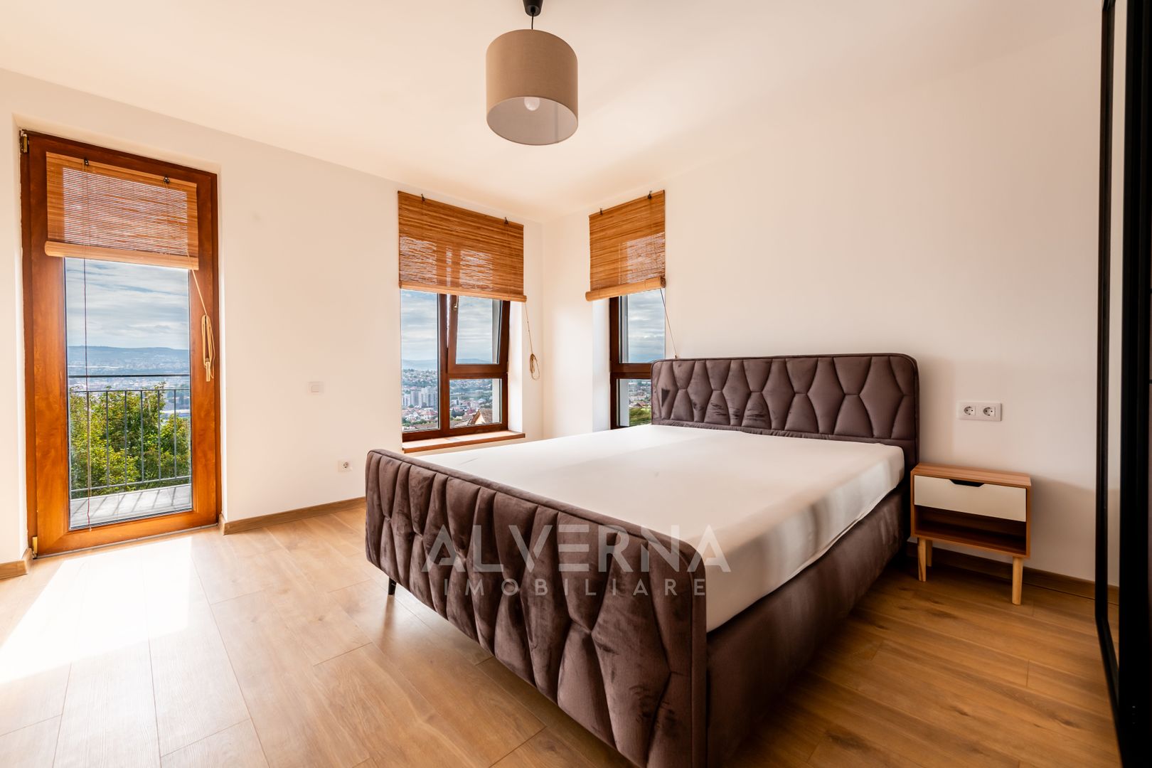 Apartament 3 camere cu gradina proprie | 70mp + balcon | Dambul Rotund - Poză 4