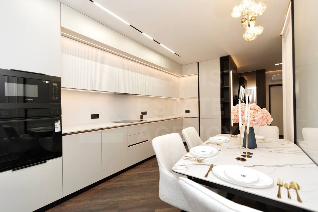 Vânzare, apartament, 2 camere, str. Onisifor Ghibu, Buiucani - Poză 1