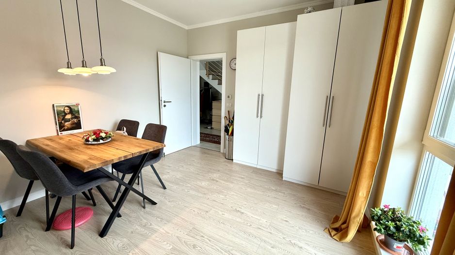 CASA SPATIOASA - Poză 5