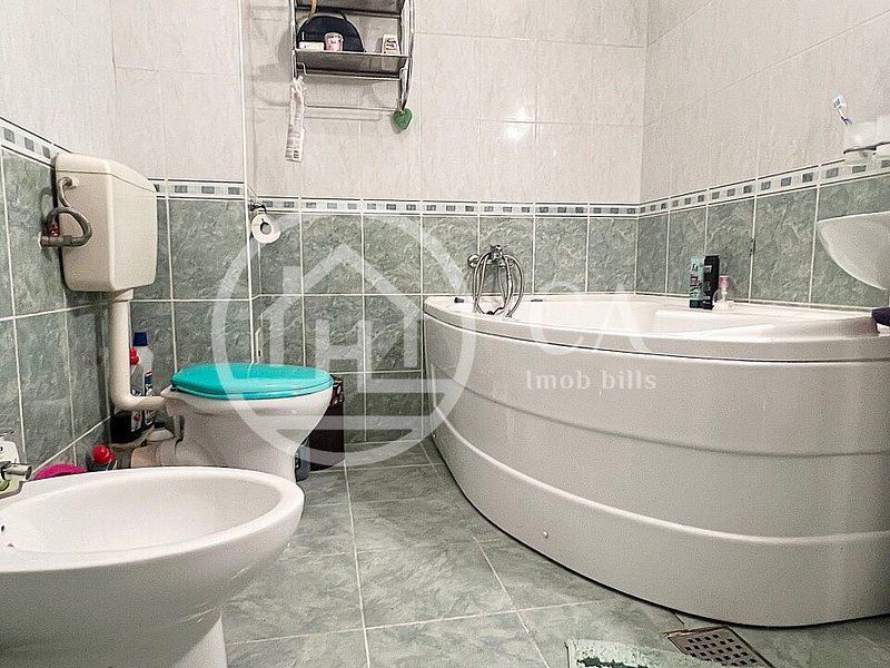 Apartament cu 2 camere de vanzare in cartierul Soarelui, Oradea - Poză 8