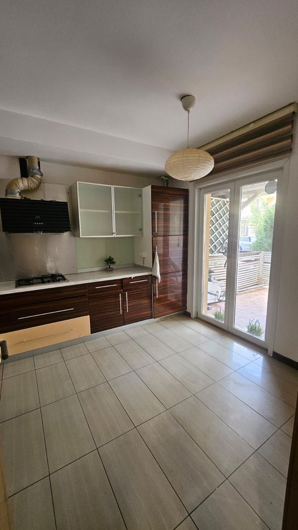 Duplex 4 camere in Cosmopolis - Poză 13