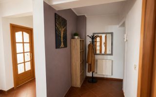 Apartament 3 camere, open-space, 50 m², etaj 1, Strada Moldovei, Pașcani – Central, mobilat și utilat - Poză 3