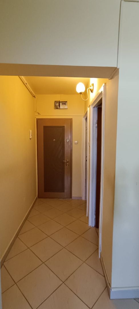 Apartament mobilat in Brasov-Grivitei - Poză 14