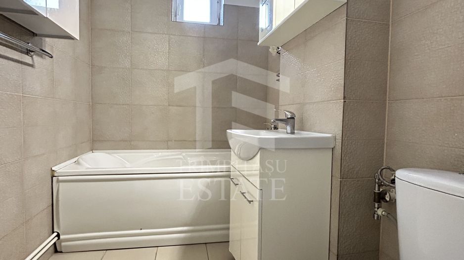 Apartament 4 camere 90 mp loc parcare centrala termica Inel 2 - Poză 14