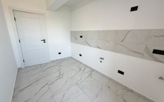 Apartament 2 camere decomandat,60 mp,78900 euro - Poză 5