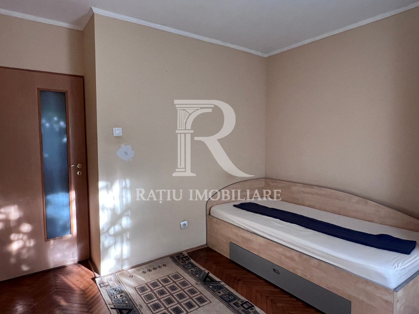 Apartament cu 4 camere | Etaj 2 | Cantemir | Oradea - Poză 12