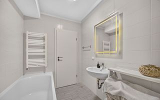 Apartament 2 camere,mobilat și utilat, parcare inclusă - Poză 7
