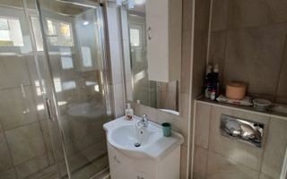 Apartament spațios cu 4 camere | Zona Medicină | Termen lung - Poză 9