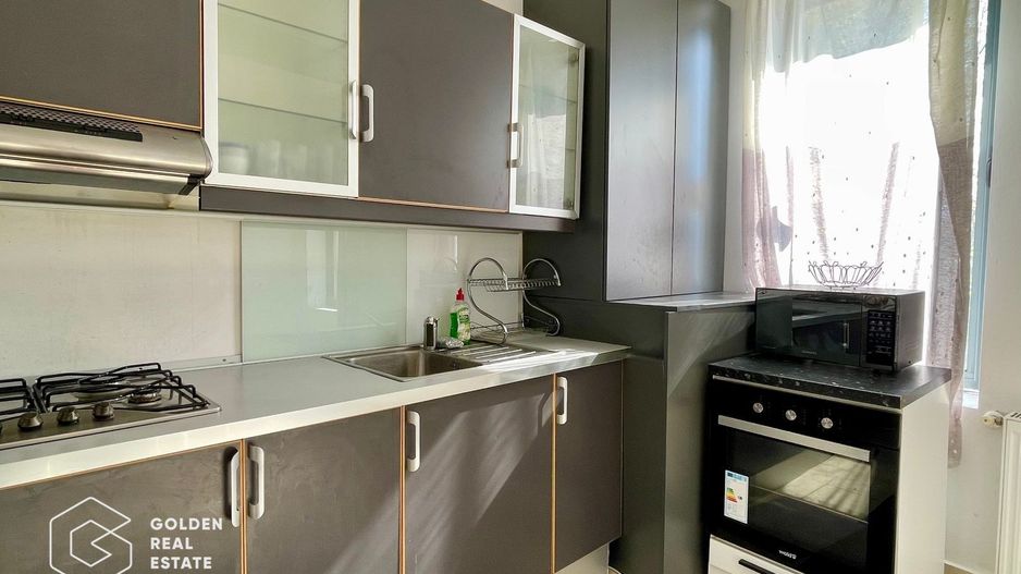 Apartament de 3 camere, decomandat, etajul 2 - Poză 7