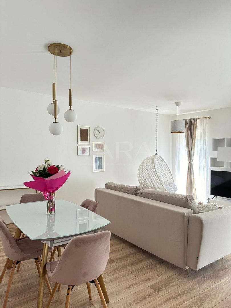 Apartament modern cu terasă și parcare, zona Vivo. - Poză 3