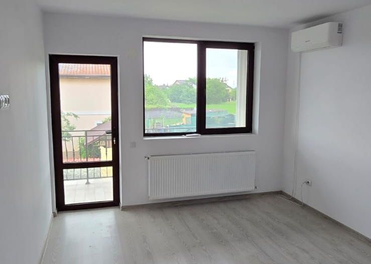 Casă De Închiriat  | Ideală Pentru Locuință Sau Afaceri - Poză 15