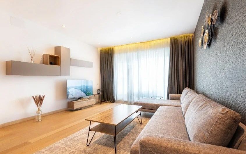 Apartament modern 3 camere în One Herăstrău Plaza – Lux și confort - Poză 3