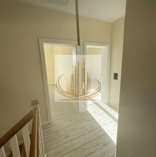 Duplex de închiriat în Giroc – 96 mp utili, 4 camere , teren 270 mp - Poză 7