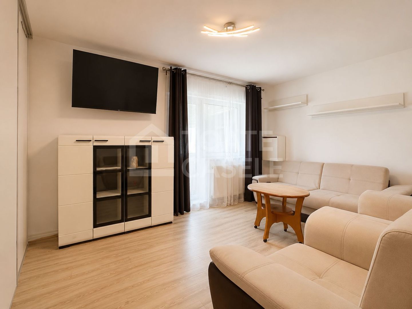 Apartament 3 camere, etajul 2, zona Intre Lacuri - Poză 2