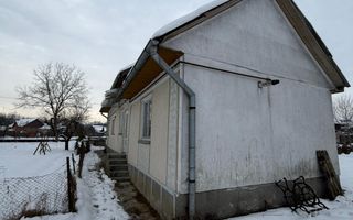 Casă cu teren generos în Buciumi - Poză 3