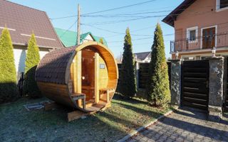 Pensiune/Vilă de vânzare în Bran | 8 camere | 180 mp - Poză 48