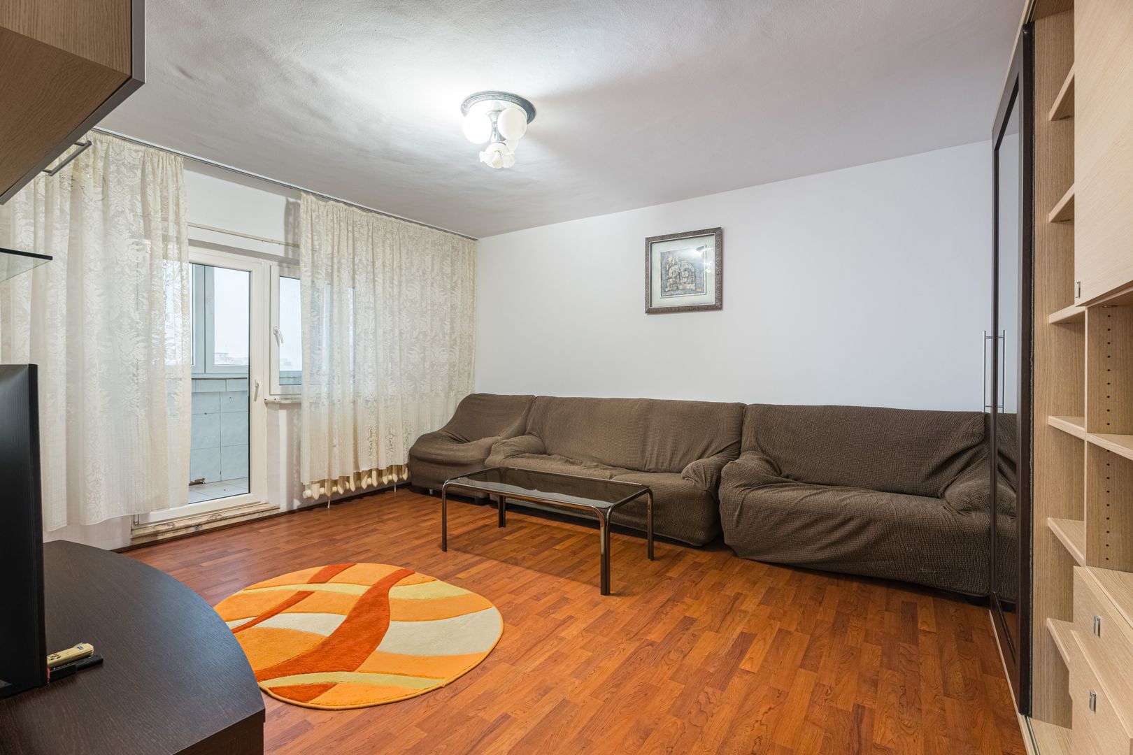 4 camere cu boiler, 13 Septembrie - Poză 13