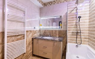 Apartament 3 camere modern,  loc de parcare + boxa, Isaran Coresi - Poză 8